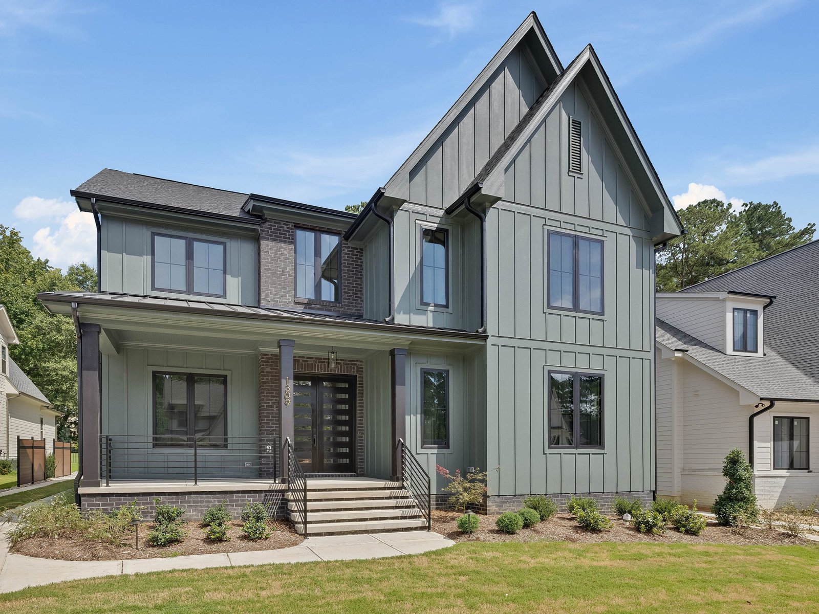 1309-Edwards-Pond-Ct-Apex-NC-print-006-023-Front-Exterior-4200x3151-300dpi