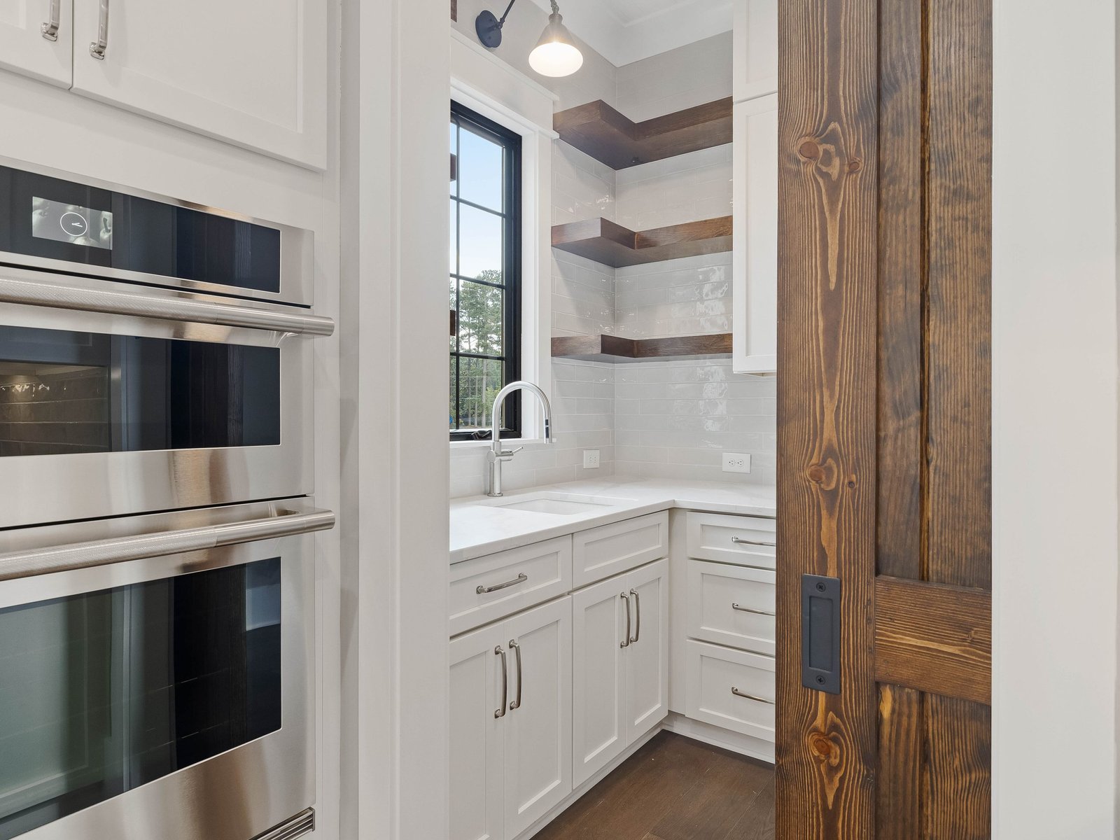 1313-Edwards-Pond-Ct-Apex-NC-print-024-084-Kitchen-4200x3150-300dpi