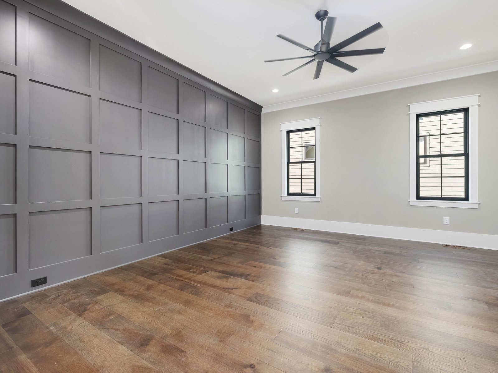 1313-Edwards-Pond-Ct-Apex-NC-print-039-049-Primary-Bedroom-4200x3150-300dpi