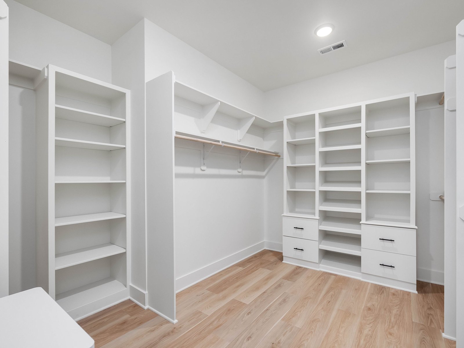 1317-Edwards-Pond-Ct-Apex-NC-print-082-060-082-1317edwardspondct-cotton-4200x3150-300dpi