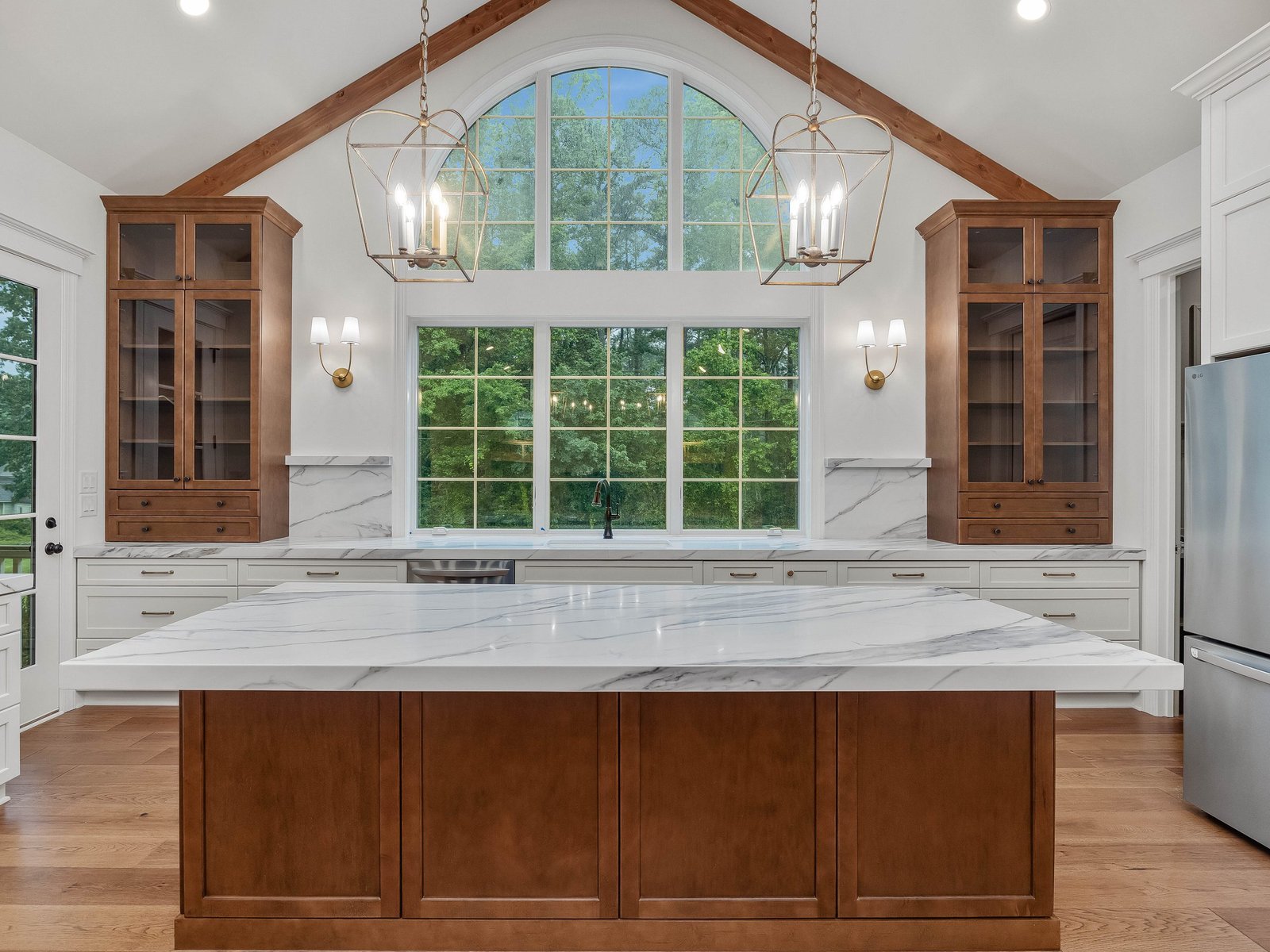 1325-Edwards-Pond-Ct-Apex-NC-print-027-050-027-1325edwardspondct-cotton-4200x3150-300dpi