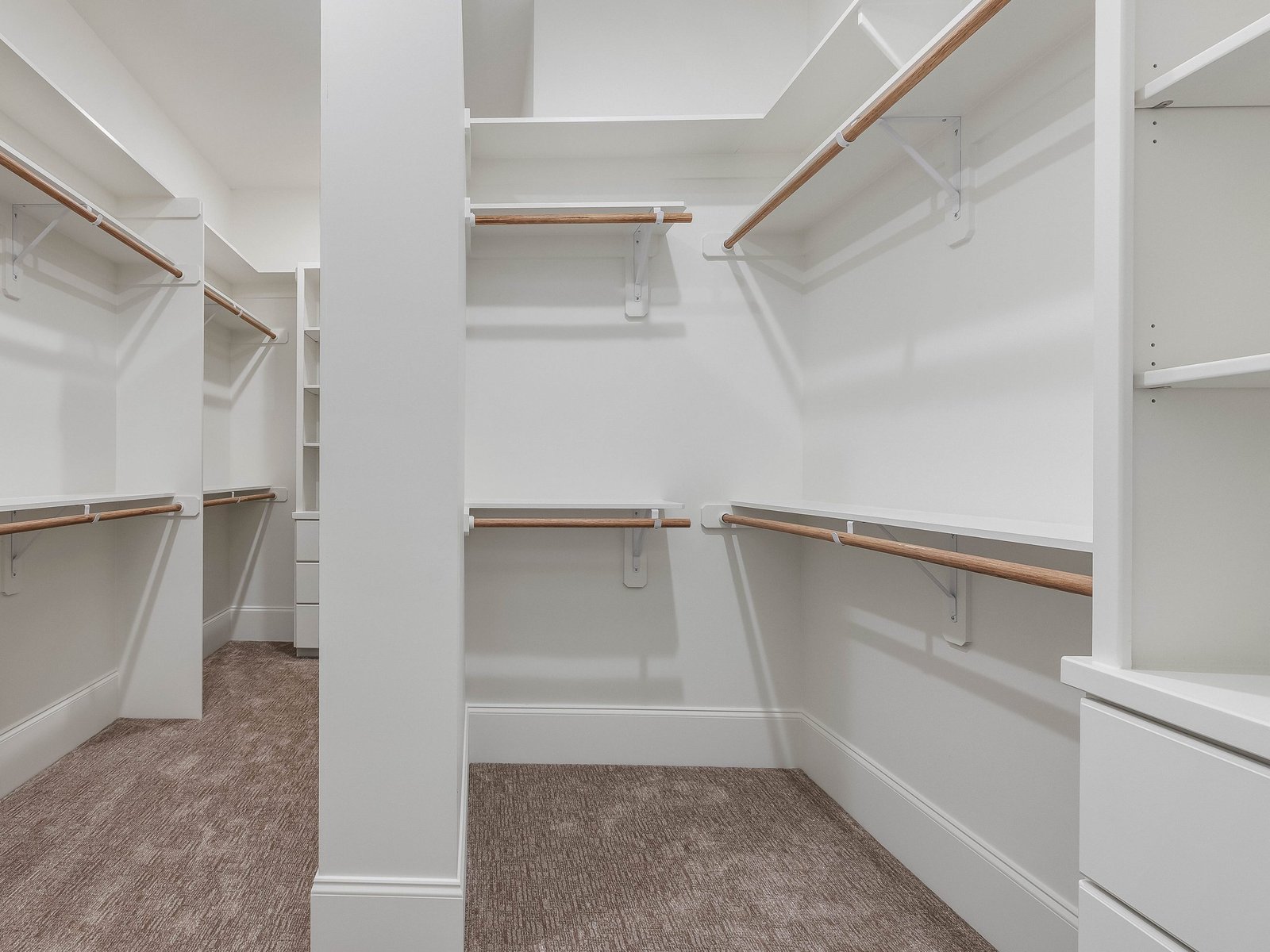 1325-Edwards-Pond-Ct-Apex-NC-print-046-037-046-1325edwardspondct-cotton-4200x3150-300dpi