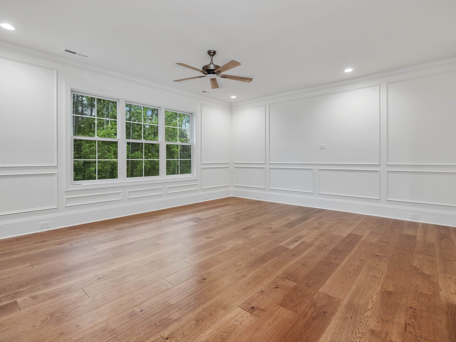 1325-Edwards-Pond-Ct-Apex-NC-print-068-059-068-1325edwardspondct-cotton-4200x3150-300dpi