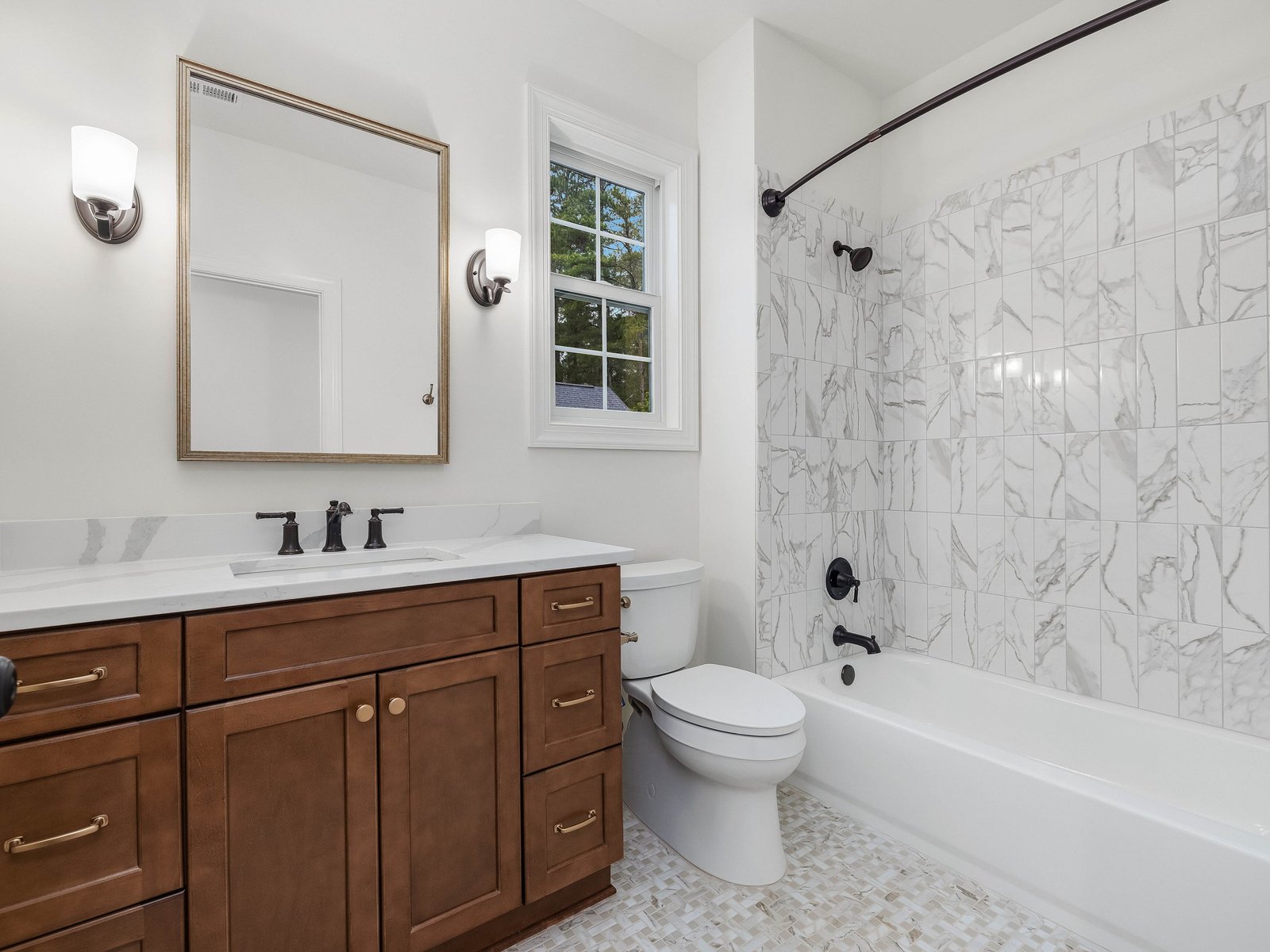 1325-Edwards-Pond-Ct-Apex-NC-print-074-035-074-1325edwardspondct-cotton-4200x3150-300dpi