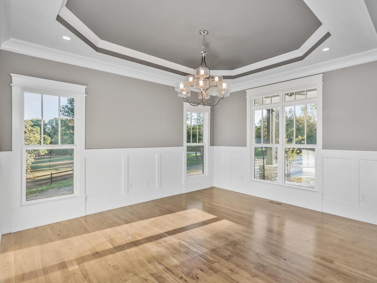 Apex-PreSale-010-033-Dining-Room-MLS_Size