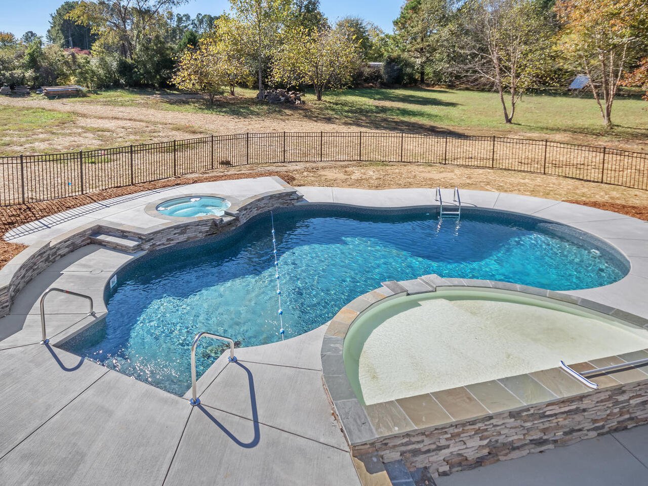 Apex-PreSale-158-100-Pool-MLS_Size