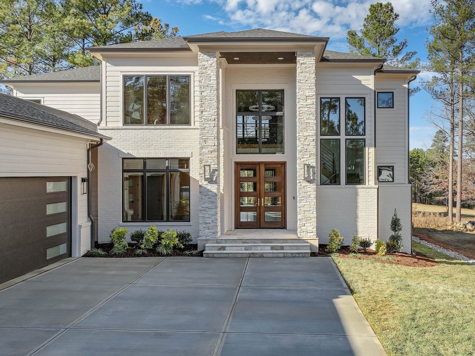 Chapel-Ridge-588-Pittsboro-NC-print-005-022-Front-Entry-4200x3150-300dpi