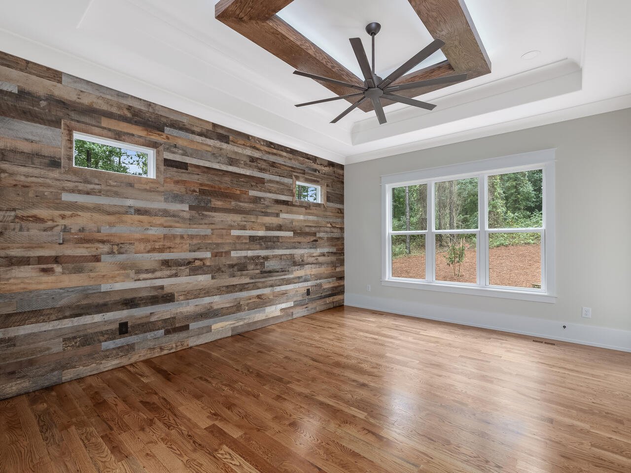 Primary-Bedroom-040-050-1280x960