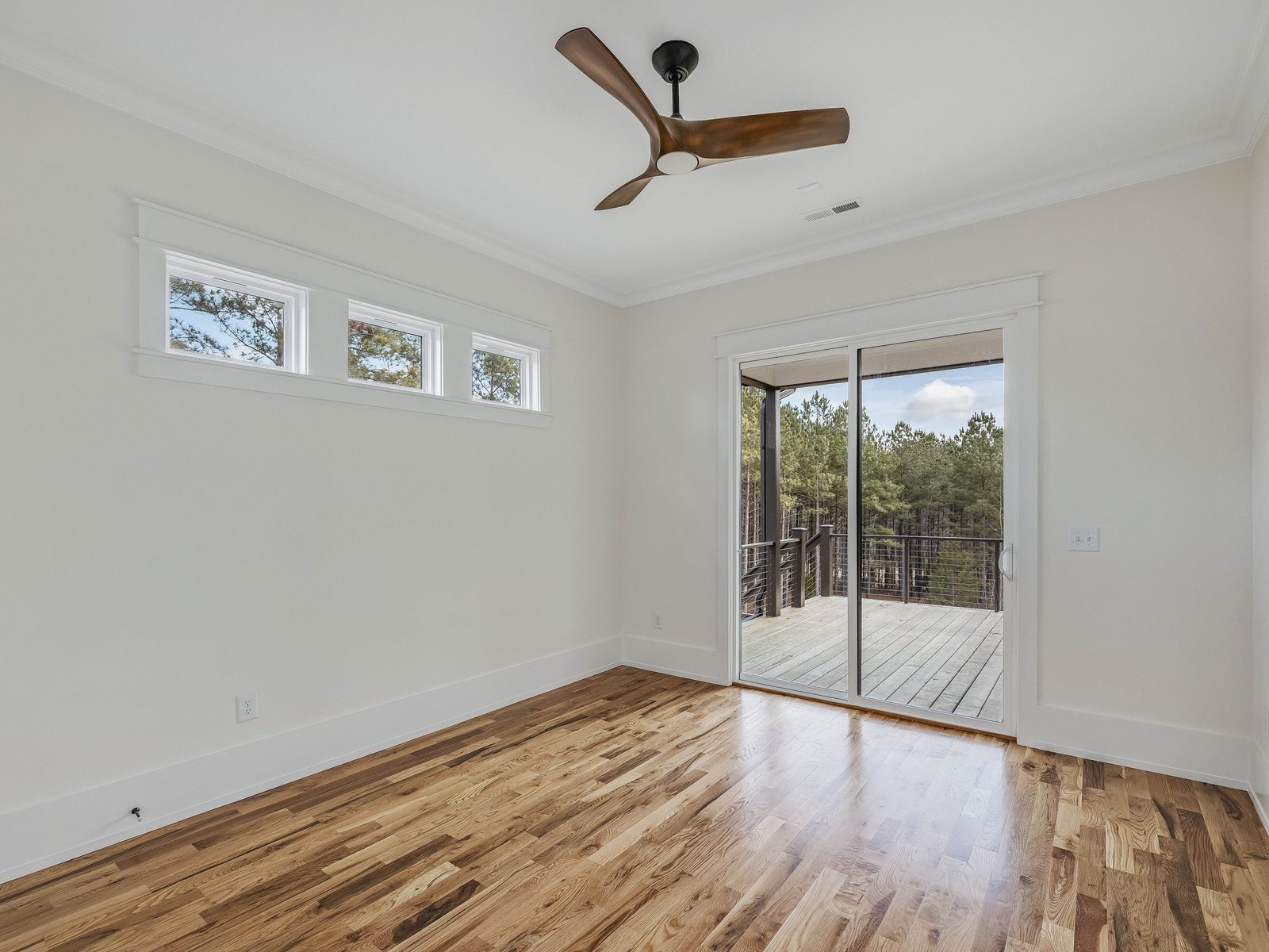 Sandpiper-at-Seaforth-Landing-print-057-063-Bedroom-2-4200x3151-300dpi